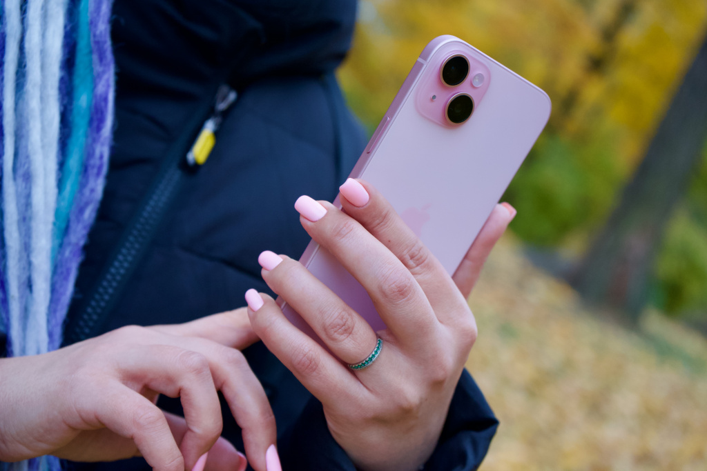 iPhone 15